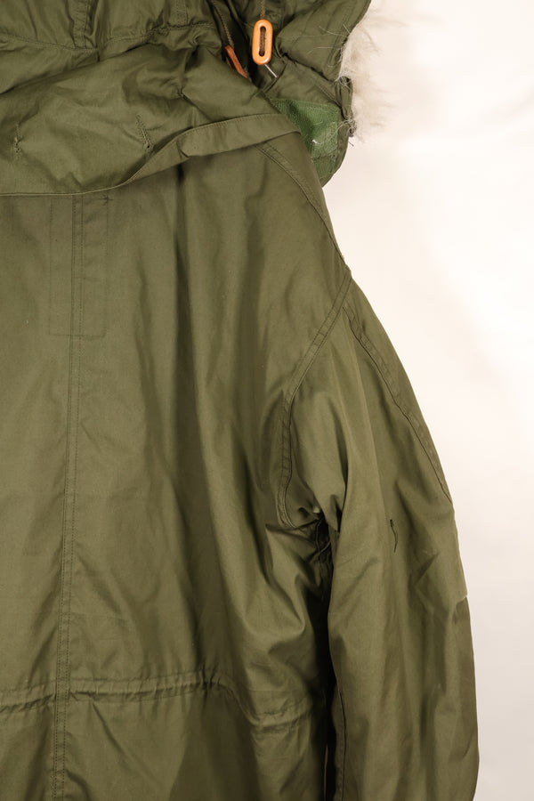 Multiple age lot M65 field parka fishtail parka, used in good condition.