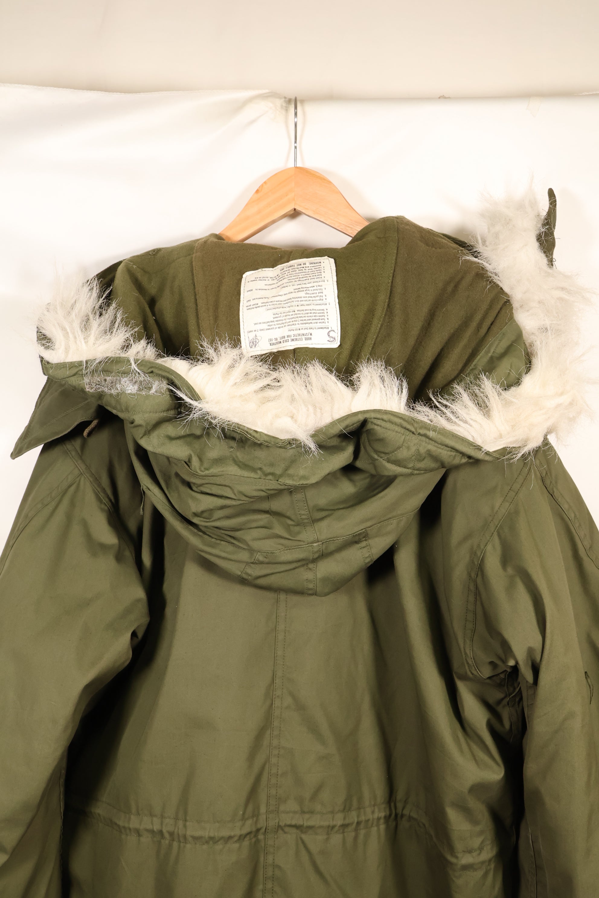 Multiple age lot M65 field parka fishtail parka, used in good condition.
