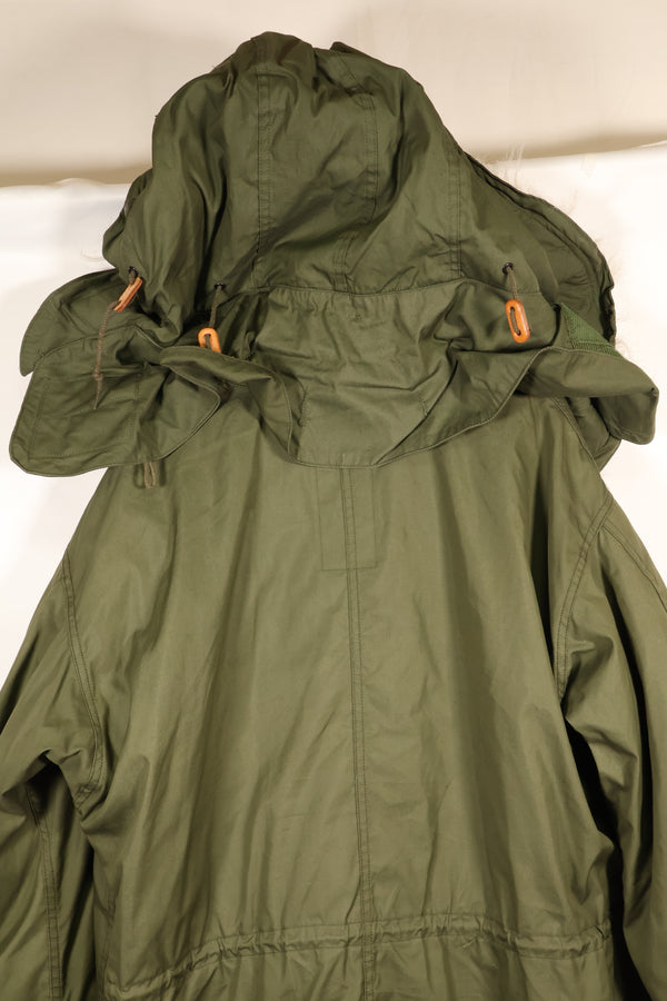 Multiple age lot SMALL M65 field parka fishtail parka, used in good condition, C