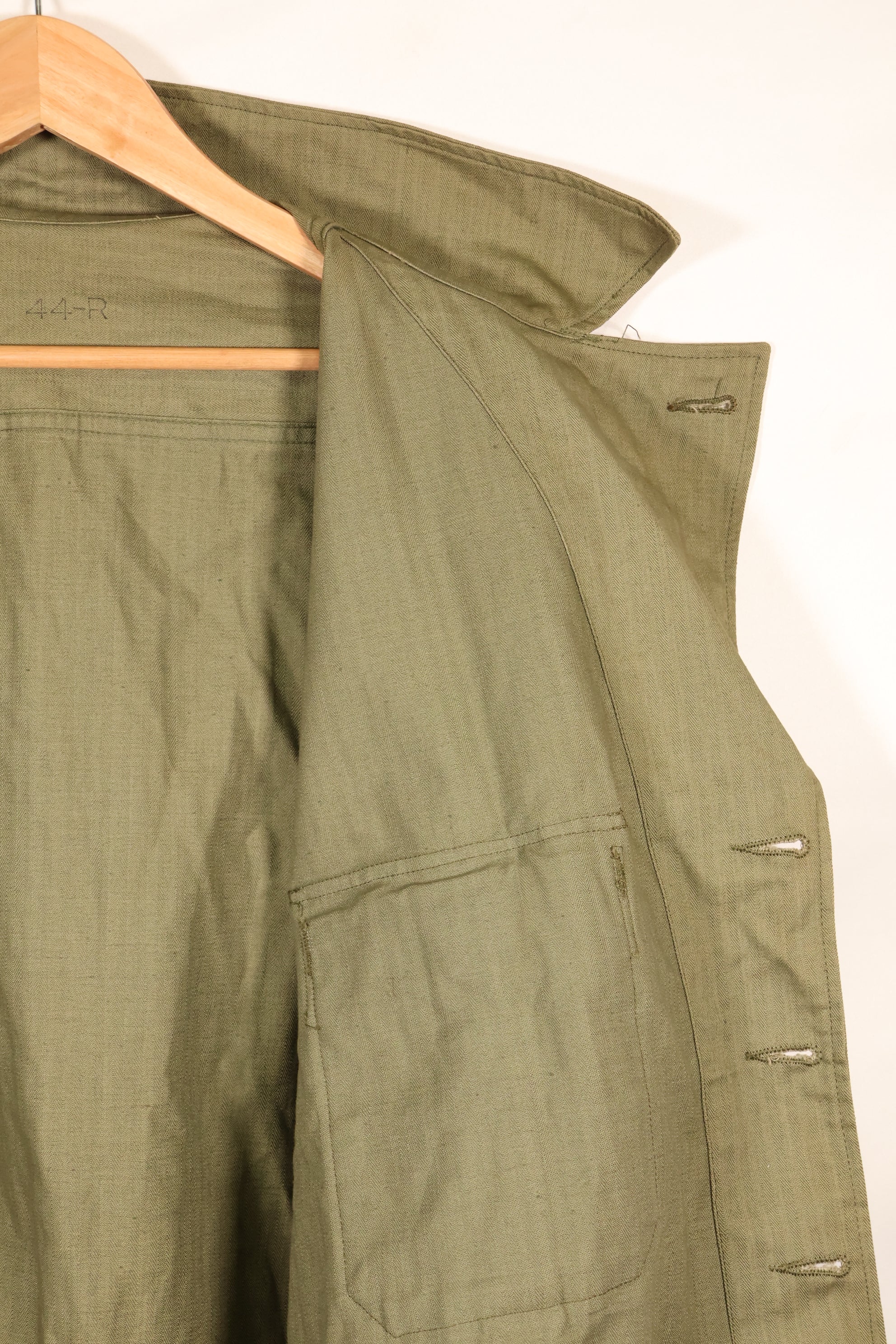 1940s 44R U.S. Army M-41 HBT utility jacket, almost unused.