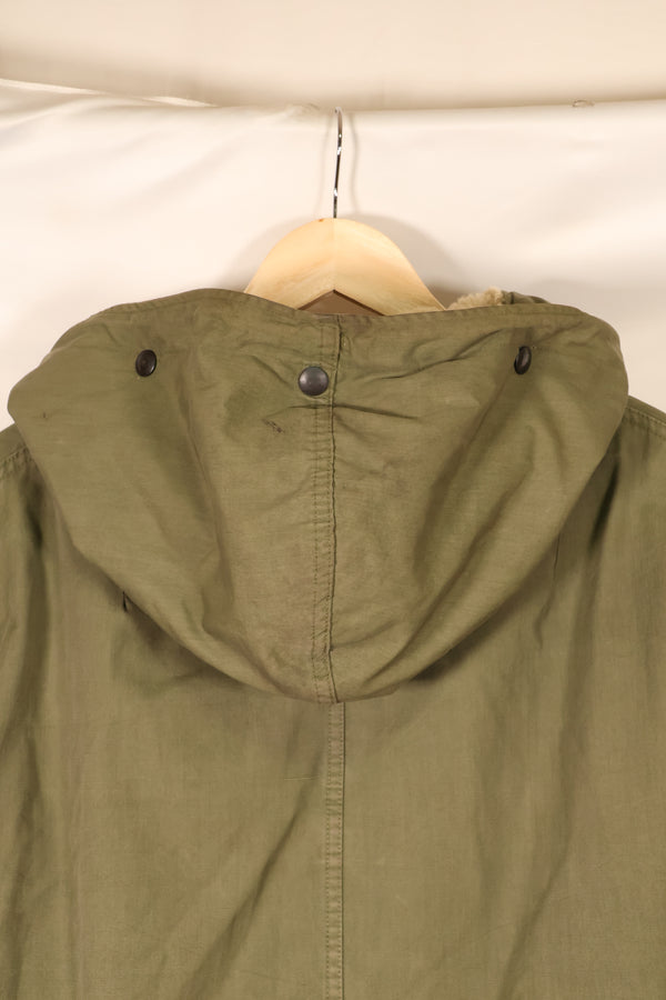 1940s MEDIUM M-1947 Field Parka, Army/Marine Corps, Shows Signs of Wear, Used