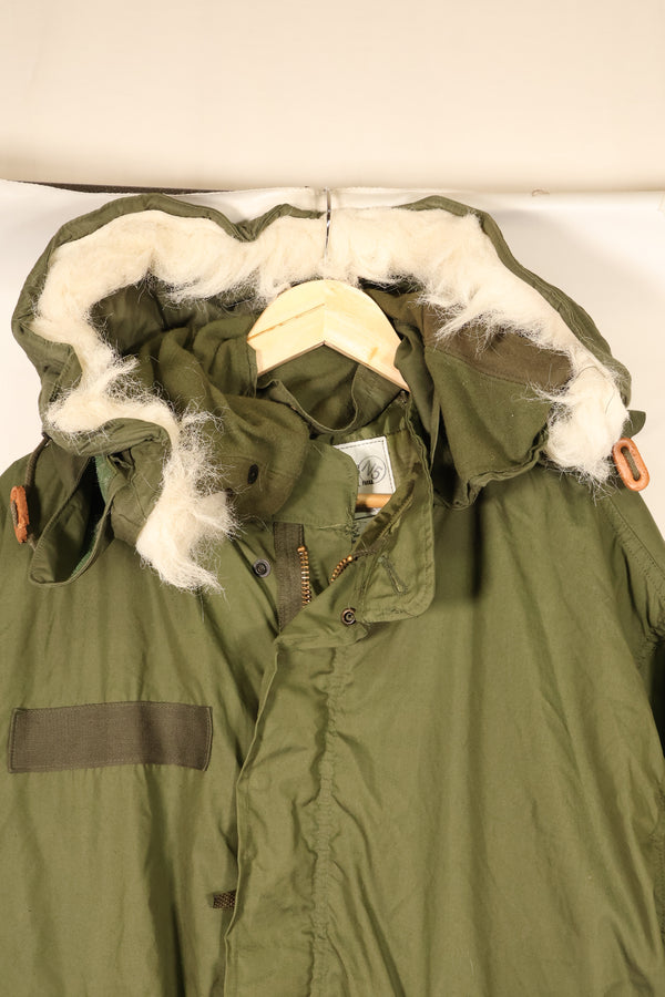 1983 Contract, MEDIUM, U.S. Military, M65 Field Parka, Set with Liner, Good Condition, Used