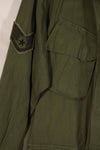 Real 3rd Model Jungle Fatigue Jacket M-S, manufactured circa 1966-67, used.