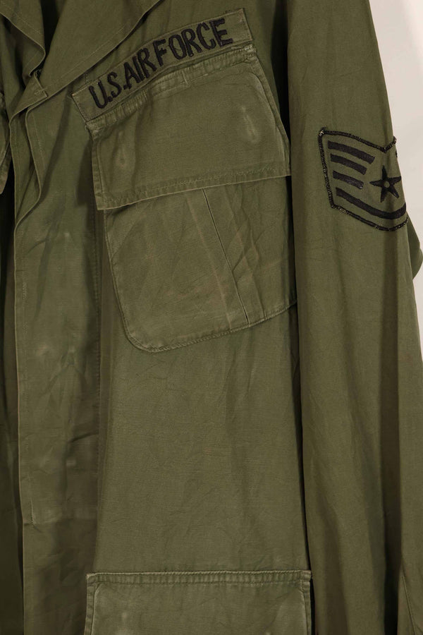 Real 1967 3rd Model Jungle Fatigue Jacket USAF, M-R with patches, used.