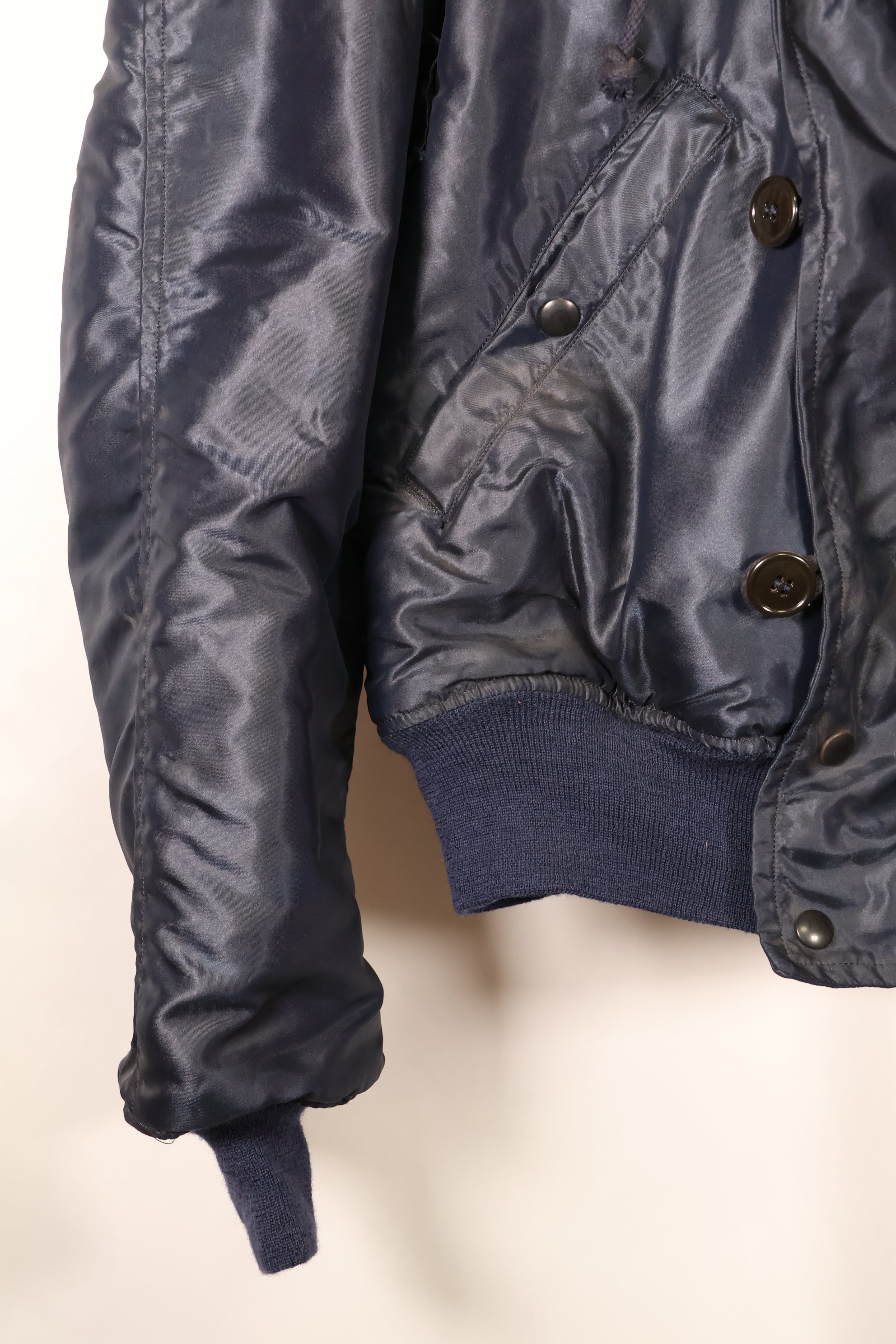 1950s MEDIUM U.S. Air Force (USAF) N2-A Flight Jacket, Heavy-Duty, Good Condition, Used