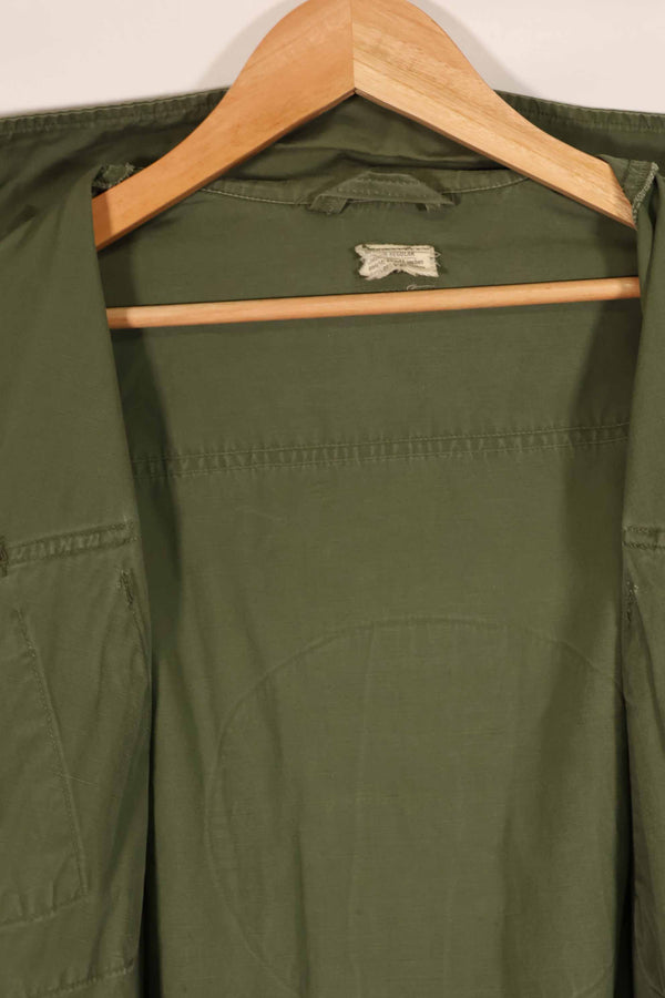 Real 1967 3rd Model Jungle Fatigue Jacket M-R with patch on back, used.