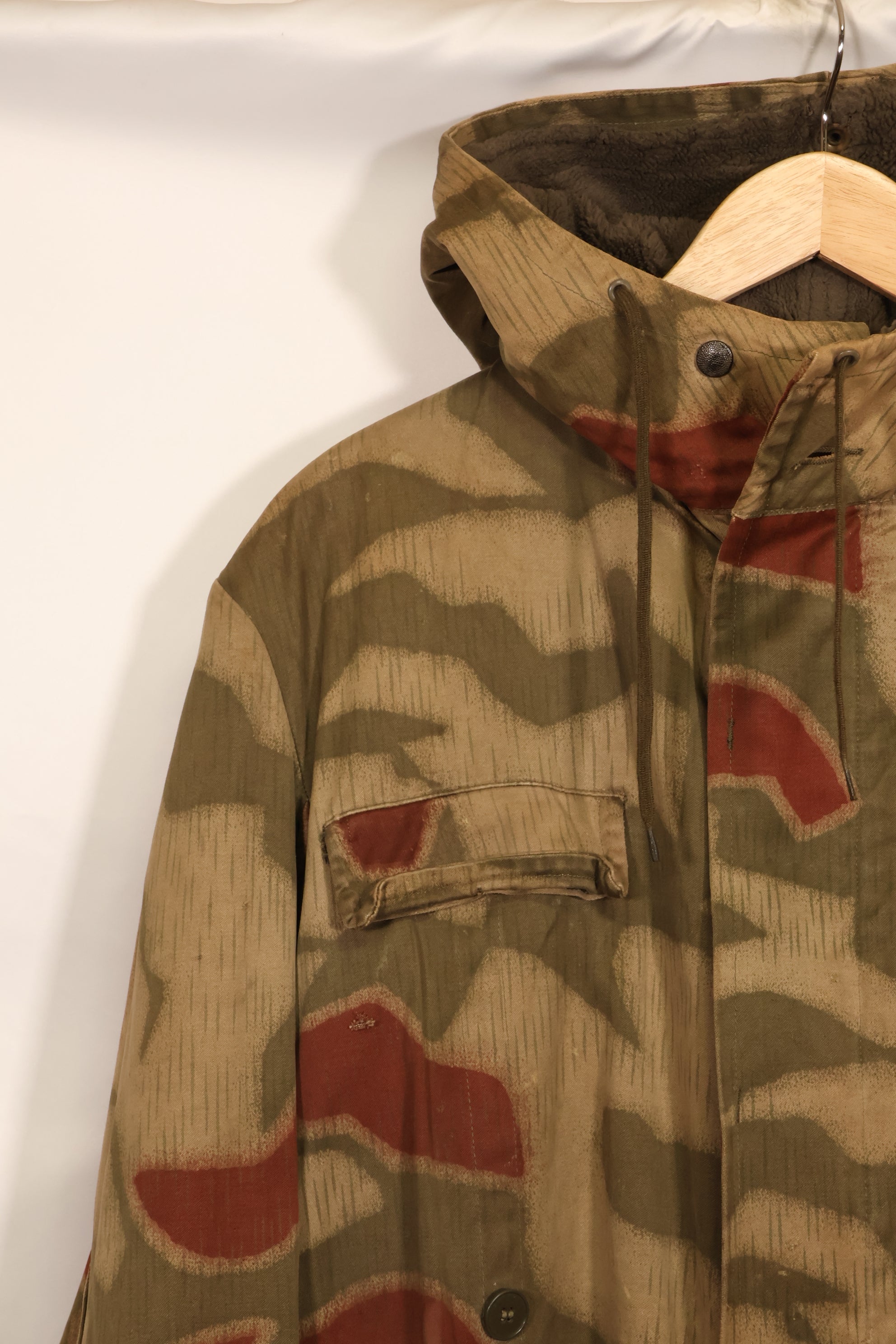 1960s-70s West German BGS Tan & Water Camouflage Field Parka with liner, used.