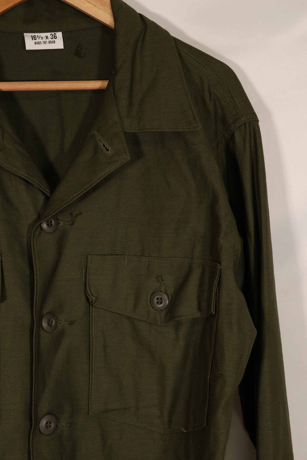 Real early 1960s lot U.S. Army OG-107 utility shirt, mostly unused C