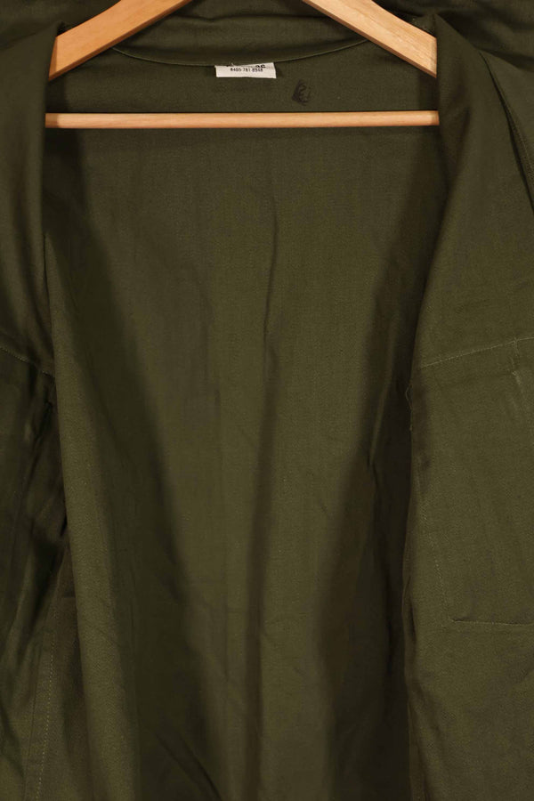 Real early 1960s lot U.S. Army OG-107 utility shirt, mostly unused C