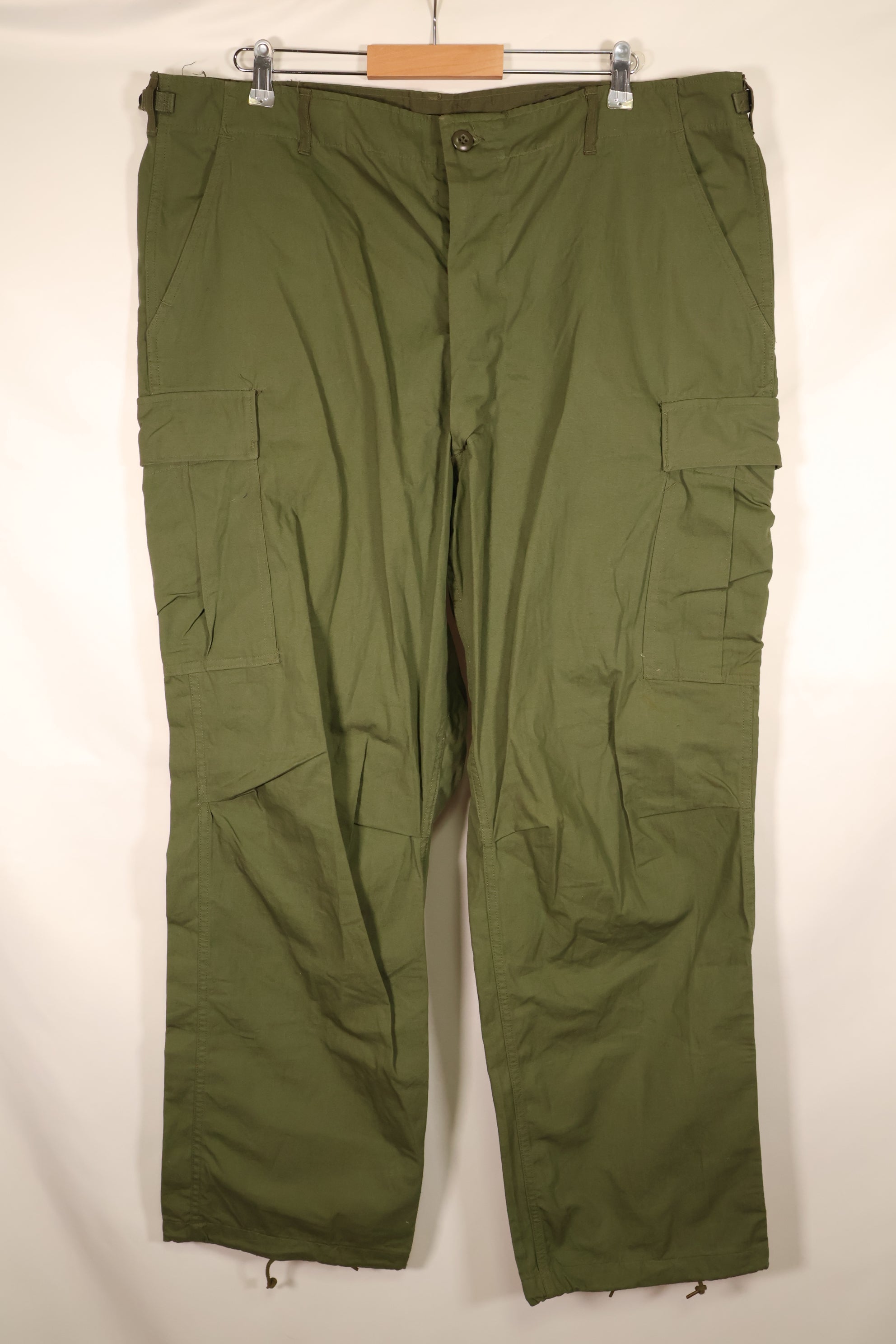 1967 Deadstock X-L-R 3rd Model Jungle Fatigue Pants, No Rips, Good Condition