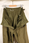 Early 1970s, estimated MEDIUM pilot fireproof pants, size tag missing, used.