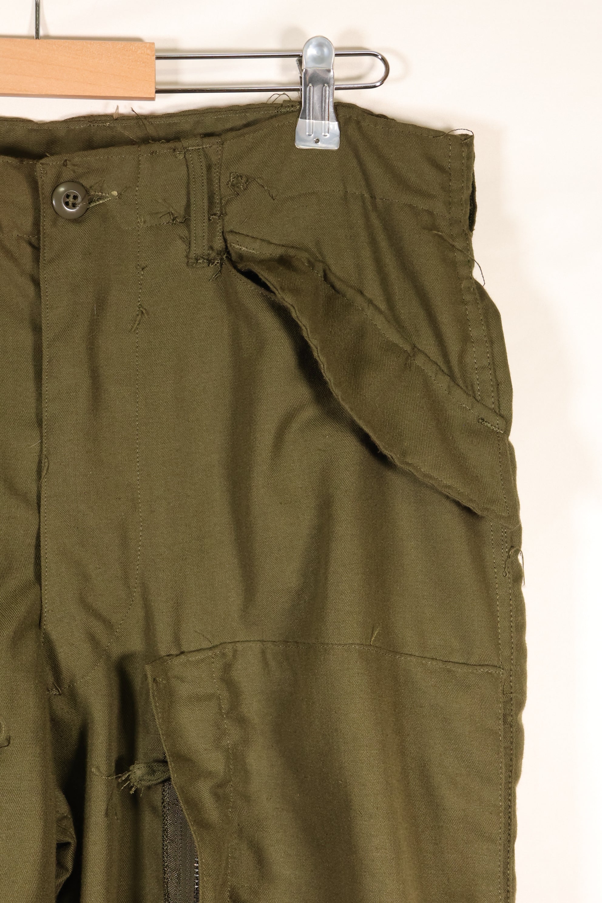 Early 1970's M-L pilot fireproof pants, size tag missing, used.