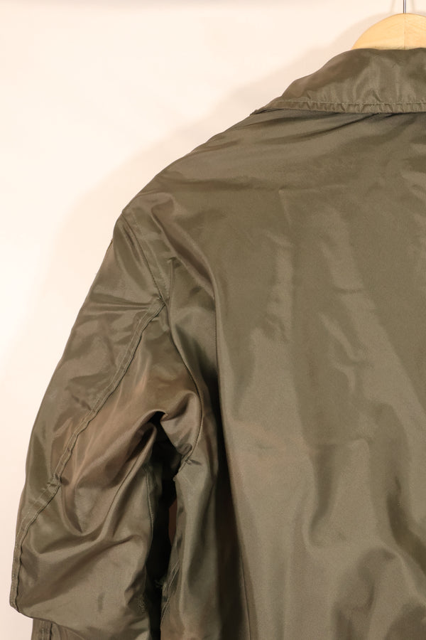 1990年契約　MEDIUM　CWU-45P　高高度フライトジャケット　陸軍パッチ付き　中古品