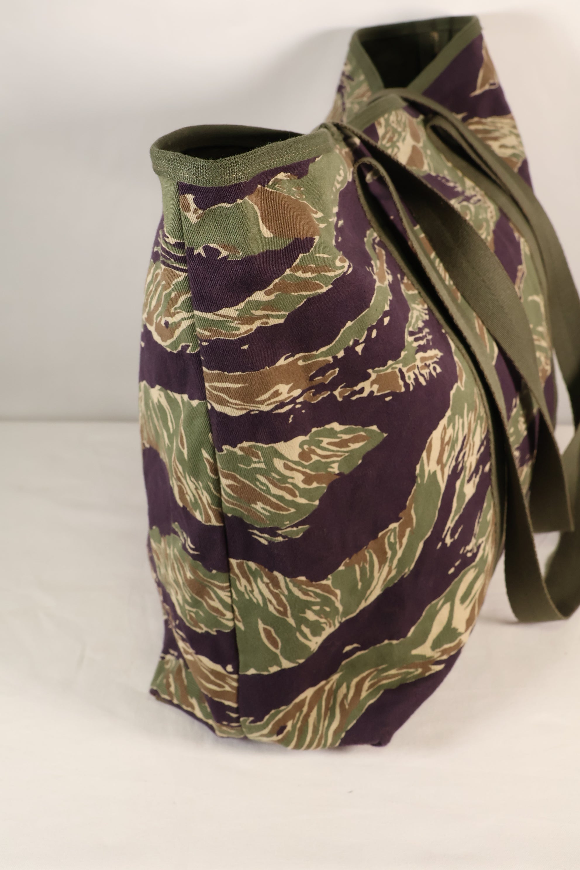 MILITARIA 1911 xSignal Depot collaboration Okinawa Tiger Tiger Stripe Tote Bag