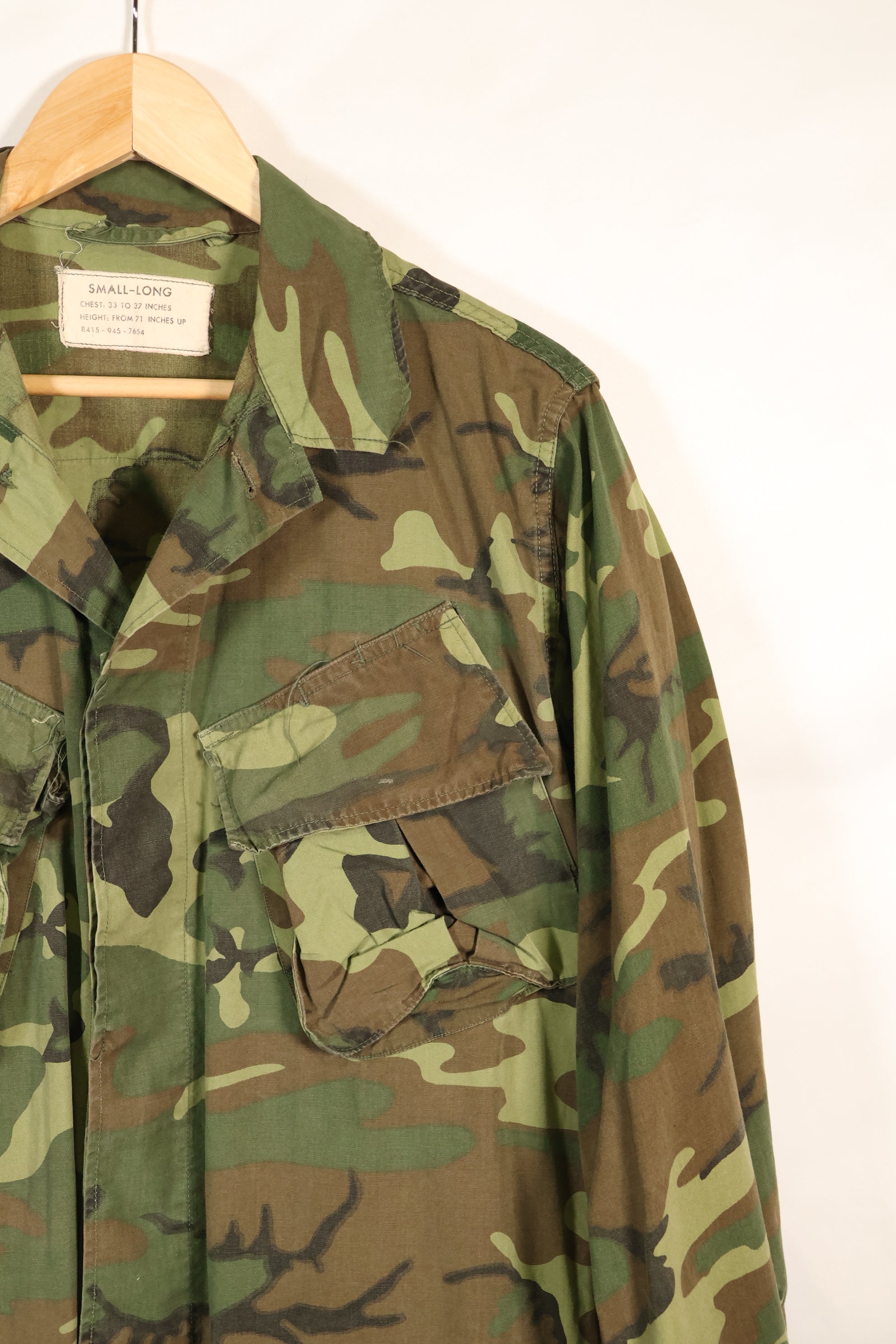 Circa 1966-67 US Army ERDL Camouflage Leaf Camouflage Jungle Fatigue Jacket, used.