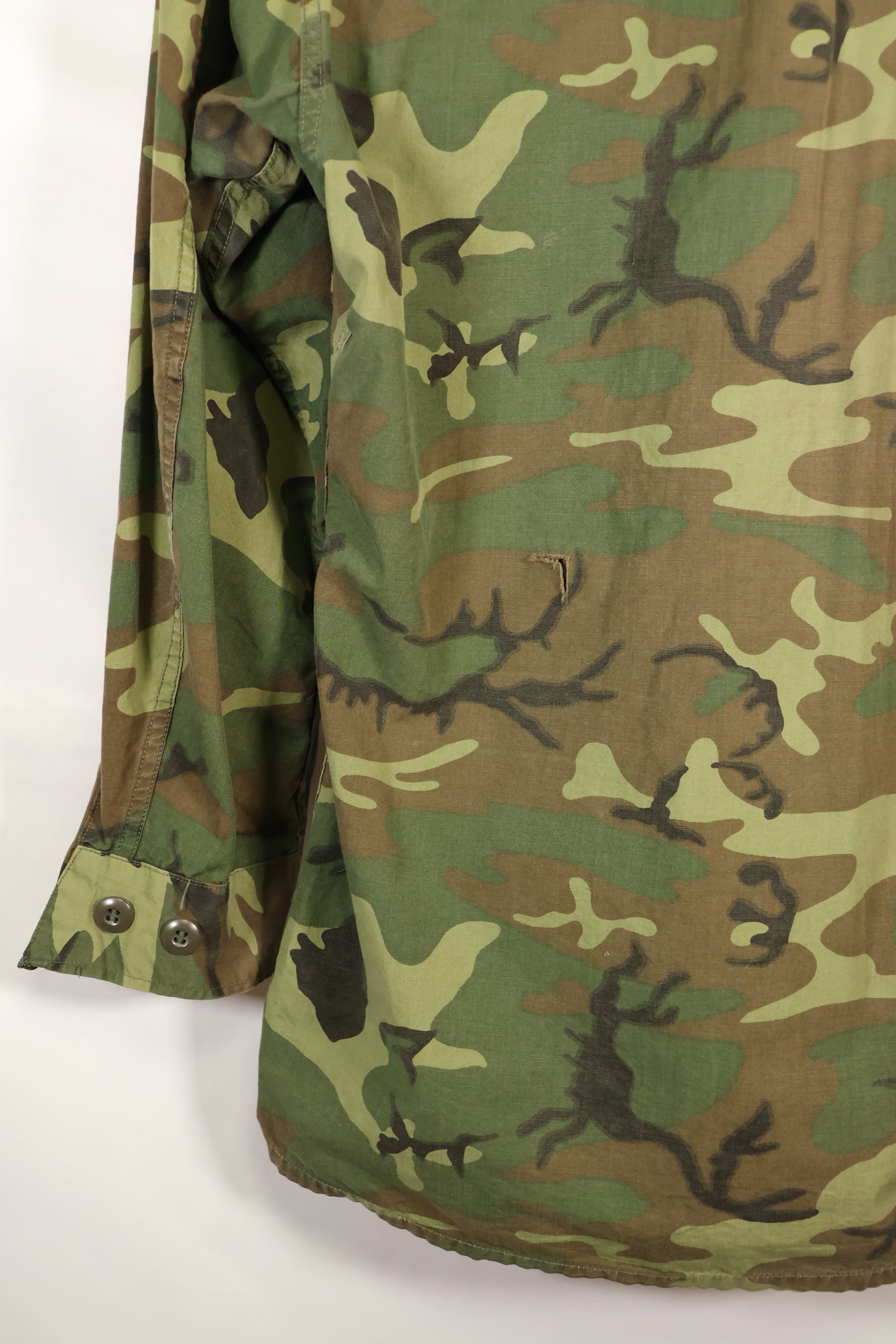 Circa 1966-67 US Army ERDL Camouflage Leaf Camouflage Jungle Fatigue Jacket, used.