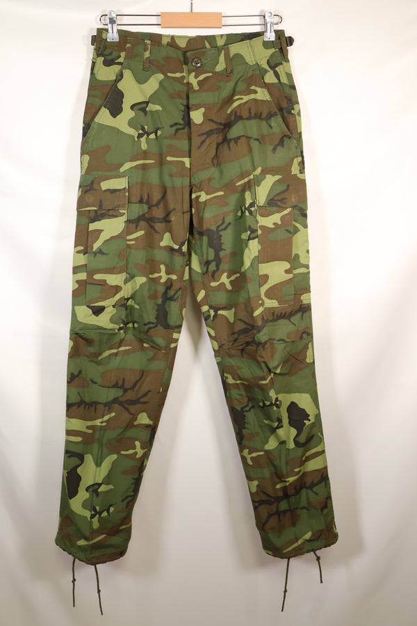 Circa 1966-67 S-R US Army ERDL Camouflage Leaf Camouflage Jungle Fatigue Pants Used 