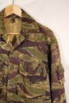 Mid 1960s US cut LARGE Okinawa Tiger Tiger striped shirt, faded, used.