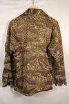 Mid 1960s US cut LARGE Okinawa Tiger Tiger striped shirt, faded, used.