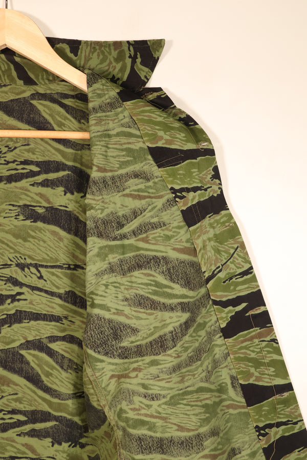 1968 Contract, South Vietnamese Marine Corps, 4th Model VNMC Tiger Stripe Shirt, Virtually Unused, Size A-3