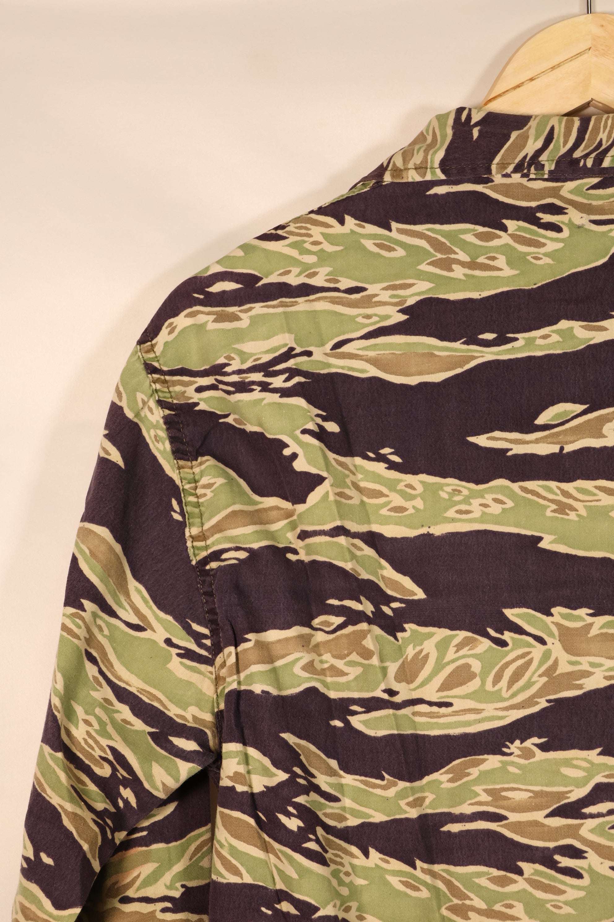 Late 1960s, A-L, Late War Lightweight, Tiger Stripe Shirt, Faded, Used
