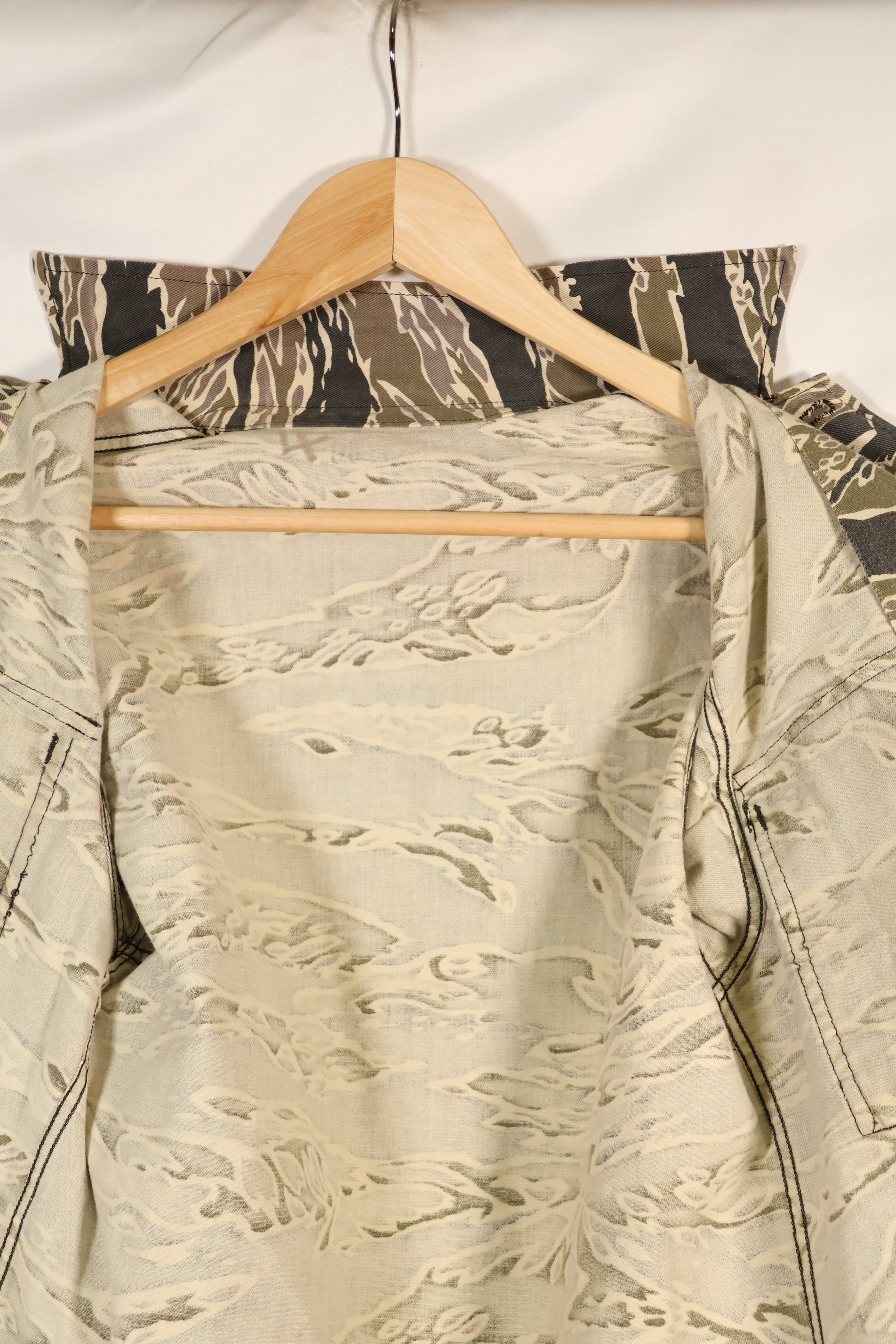 Early 1970s Late War Pattern Tiger Stripe Heavy Cotton Shirt, faded, used.