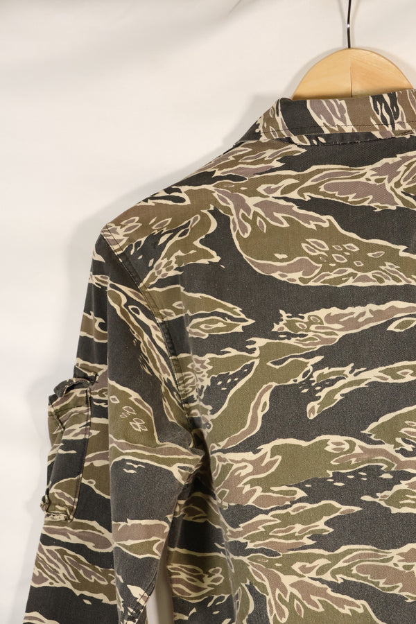 Early 1970s Late War Pattern Tiger Stripe Heavy Cotton Shirt, faded, used.