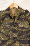1960's semi A-M silver tiger shirt Asian cut epaulette modified used