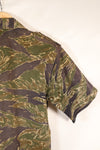 1960's semi A-M silver tiger shirt Asian cut epaulette modified used
