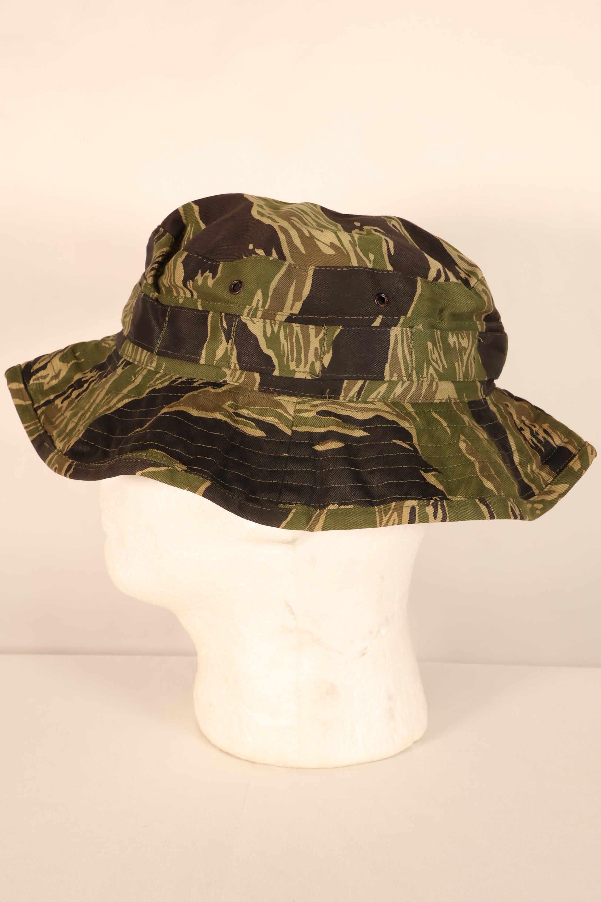 Mid-1960s; Size: Approx. S; Made in Okinawa; Okinawa Tiger Pattern; JWD; CISO Cut; Boonie Hat; Unused