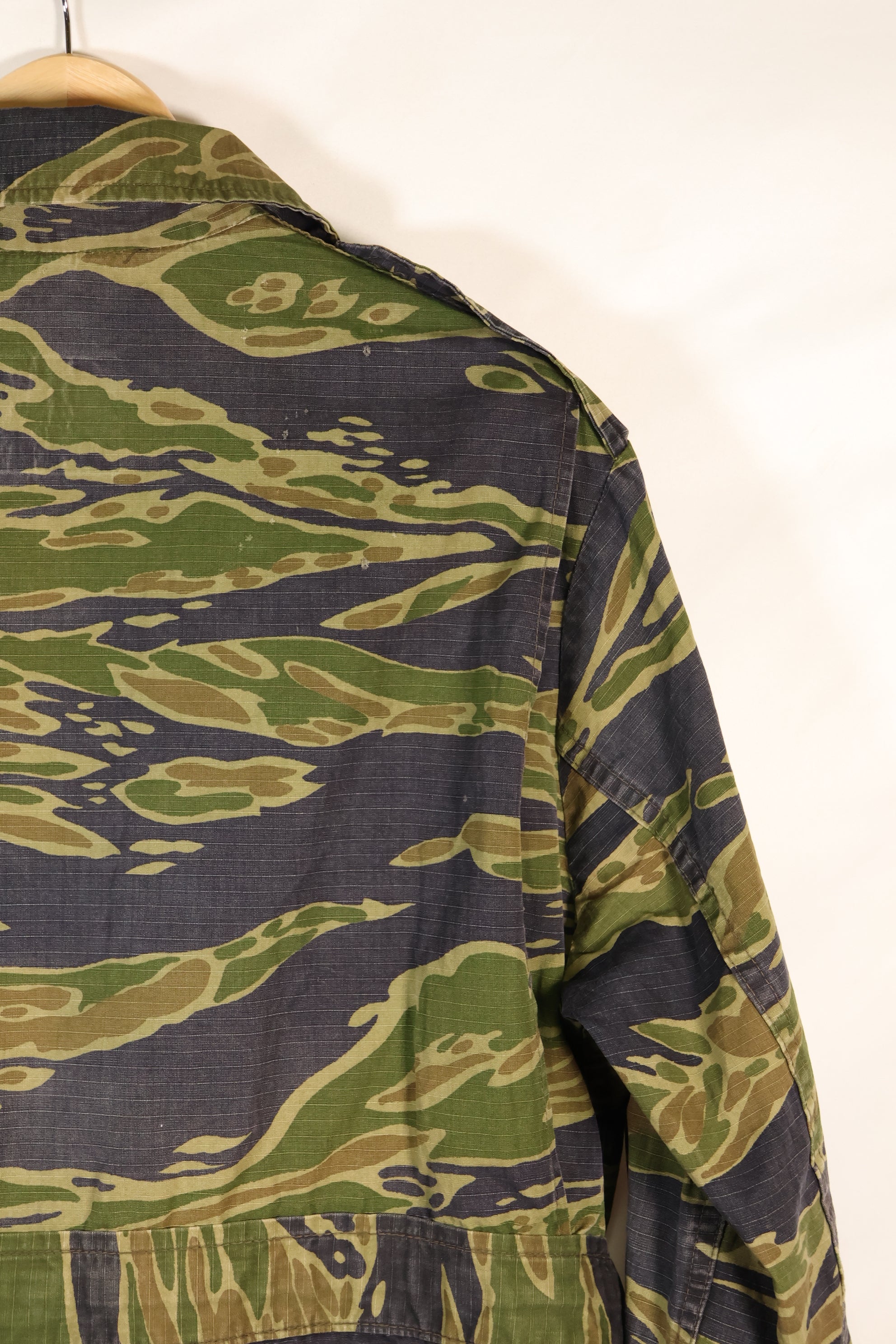 Late 1970s VNMC Late Pattern Tiger Stripe Safari Jacket Civilian Used