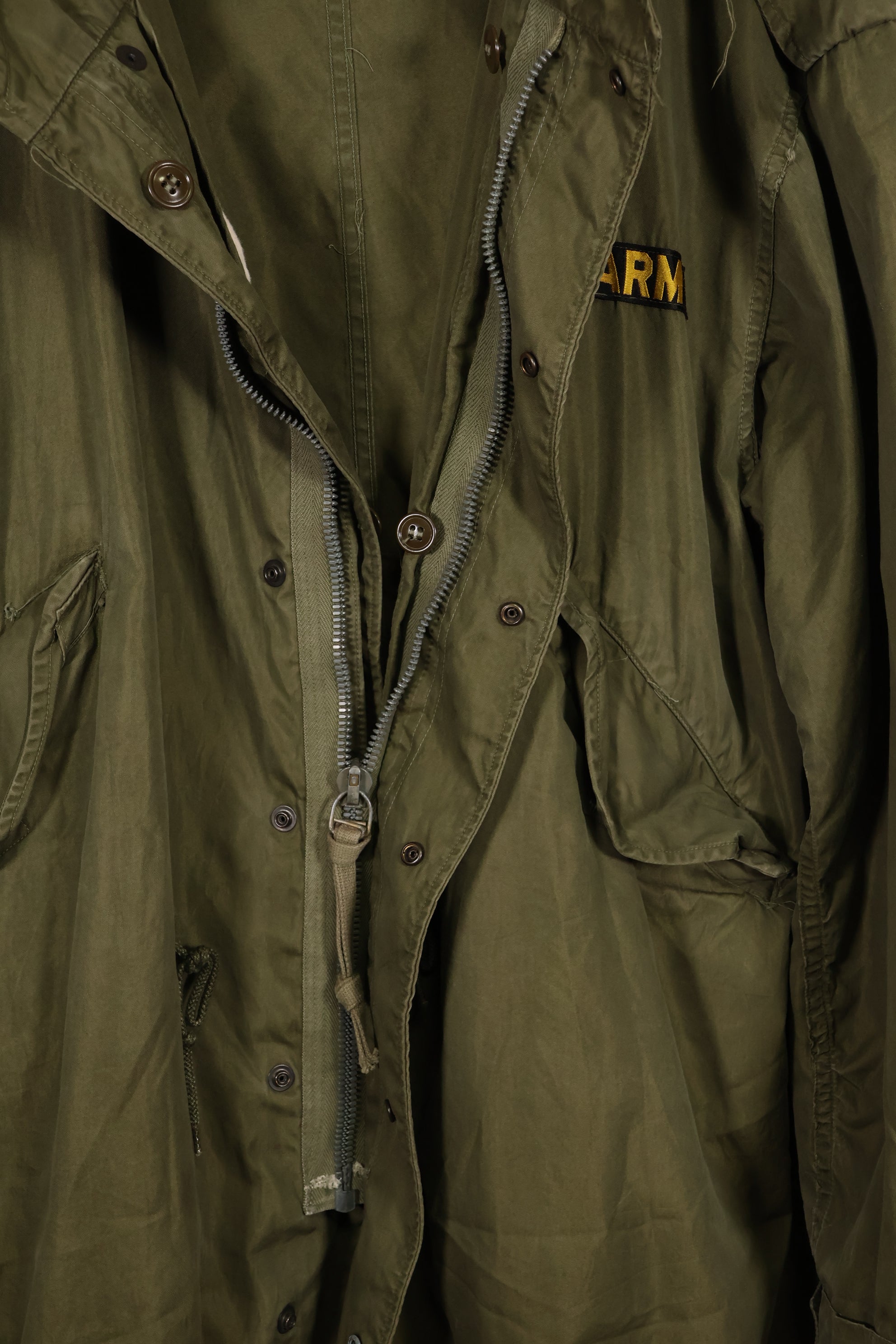 Early 1950s MEDIUM US Army M51 Field Parka, shell only, used.