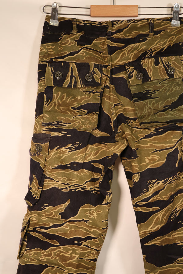 Late 1960s US-S Gold Tiger Pattern Tiger Stripe US-Cut Pants, Used