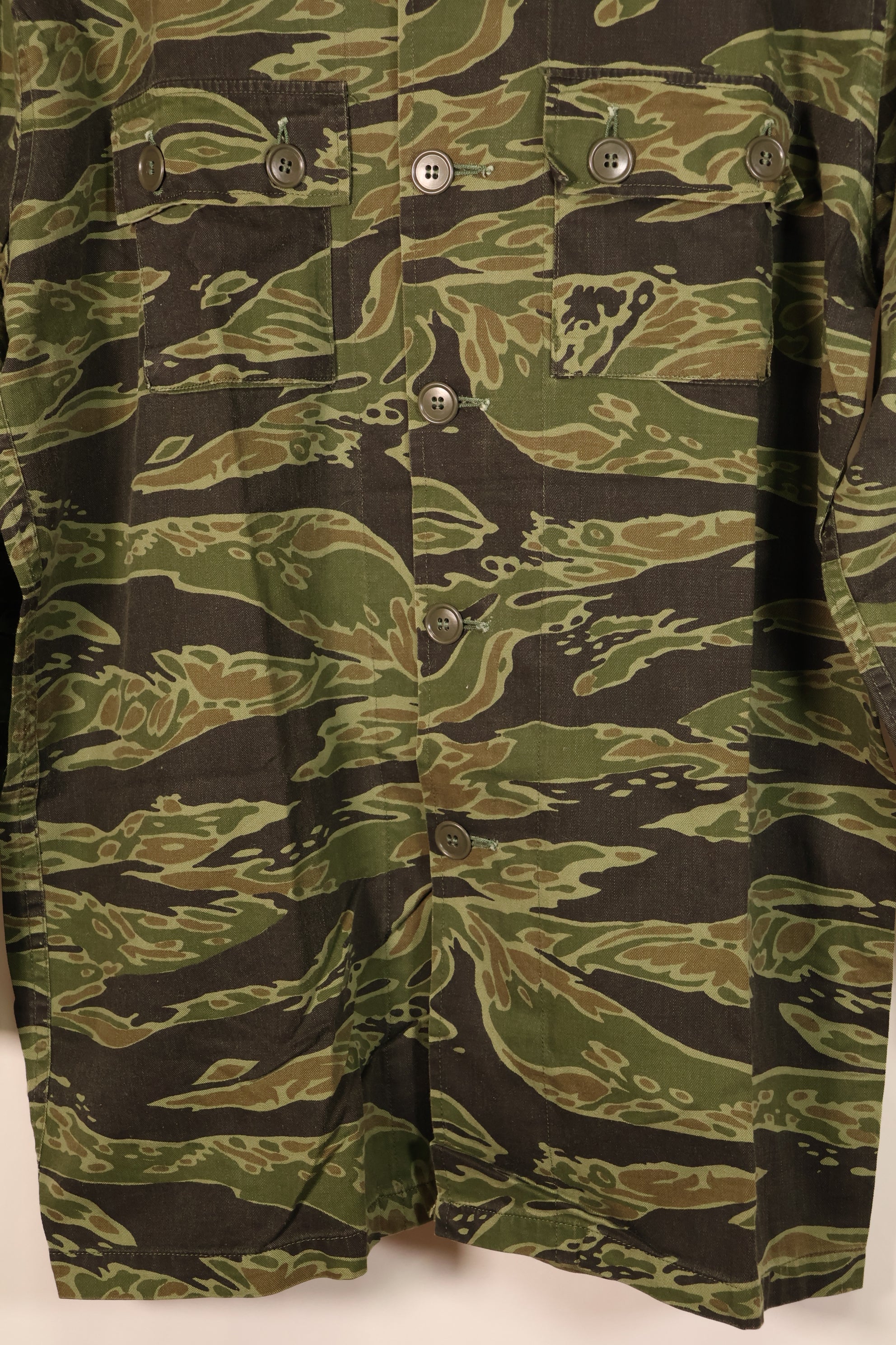 Late 1960s, Size M, Late War Lightweight, Dark-Colored, Tiger-Stripe Shirt, Used