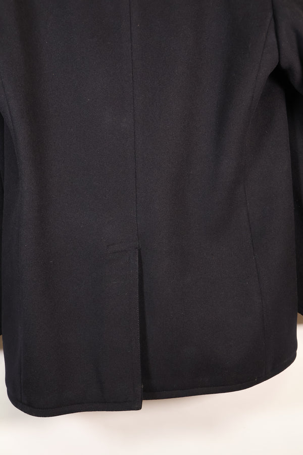 1940's estimated 38 approx. 10 buttons U.S. Navy pea coat in good condition B