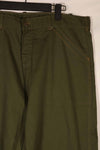 Real late 1940s-early 1950s U.S. Navy cotton pants, zipper fly, used.