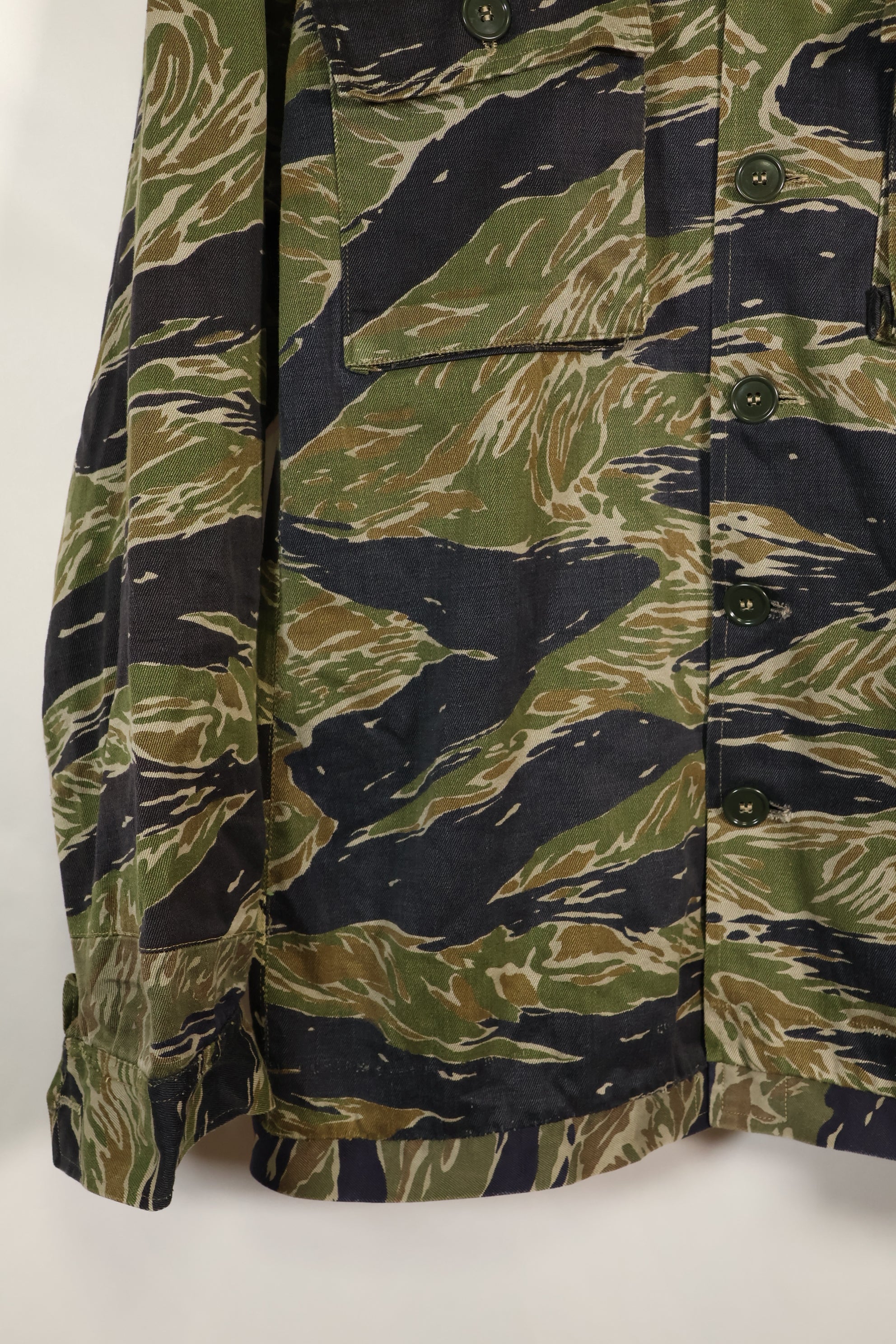 1960's Japanese made Silver Tiger Shirt Asian Cut with separate fabric size modification, used.