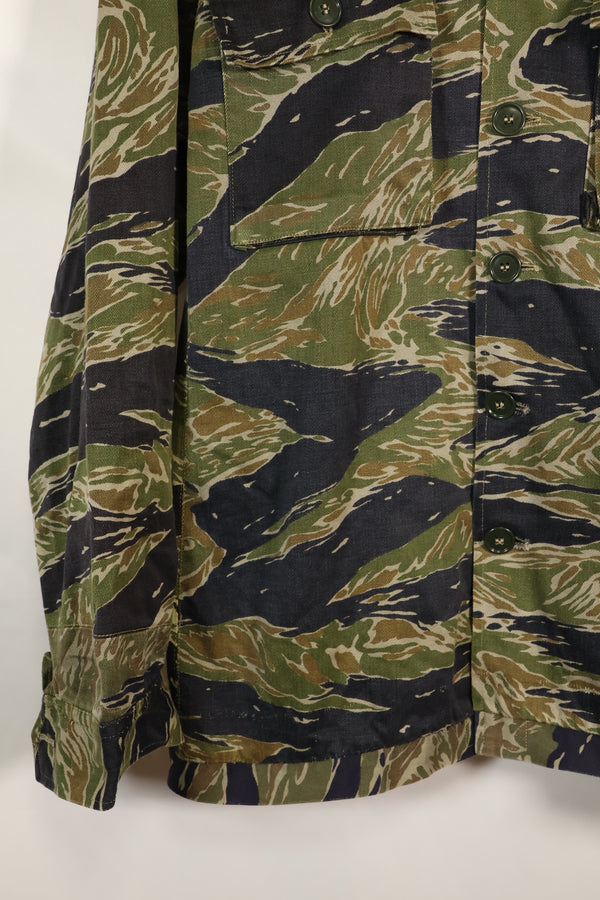 1960's Japanese made Silver Tiger Shirt Asian Cut with separate fabric size modification, used.