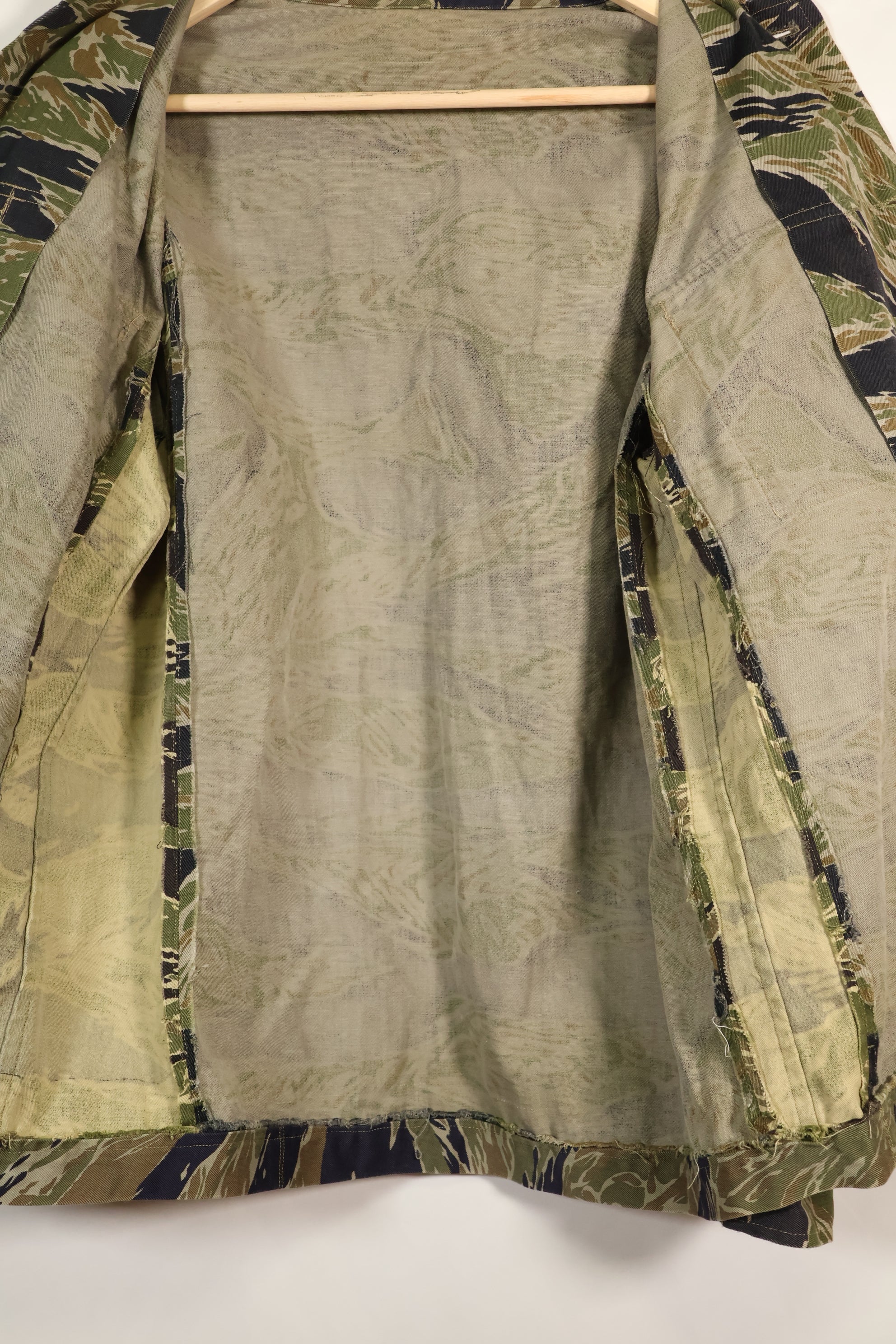 1960's Japanese made Silver Tiger Shirt Asian Cut with separate fabric size modification, used.