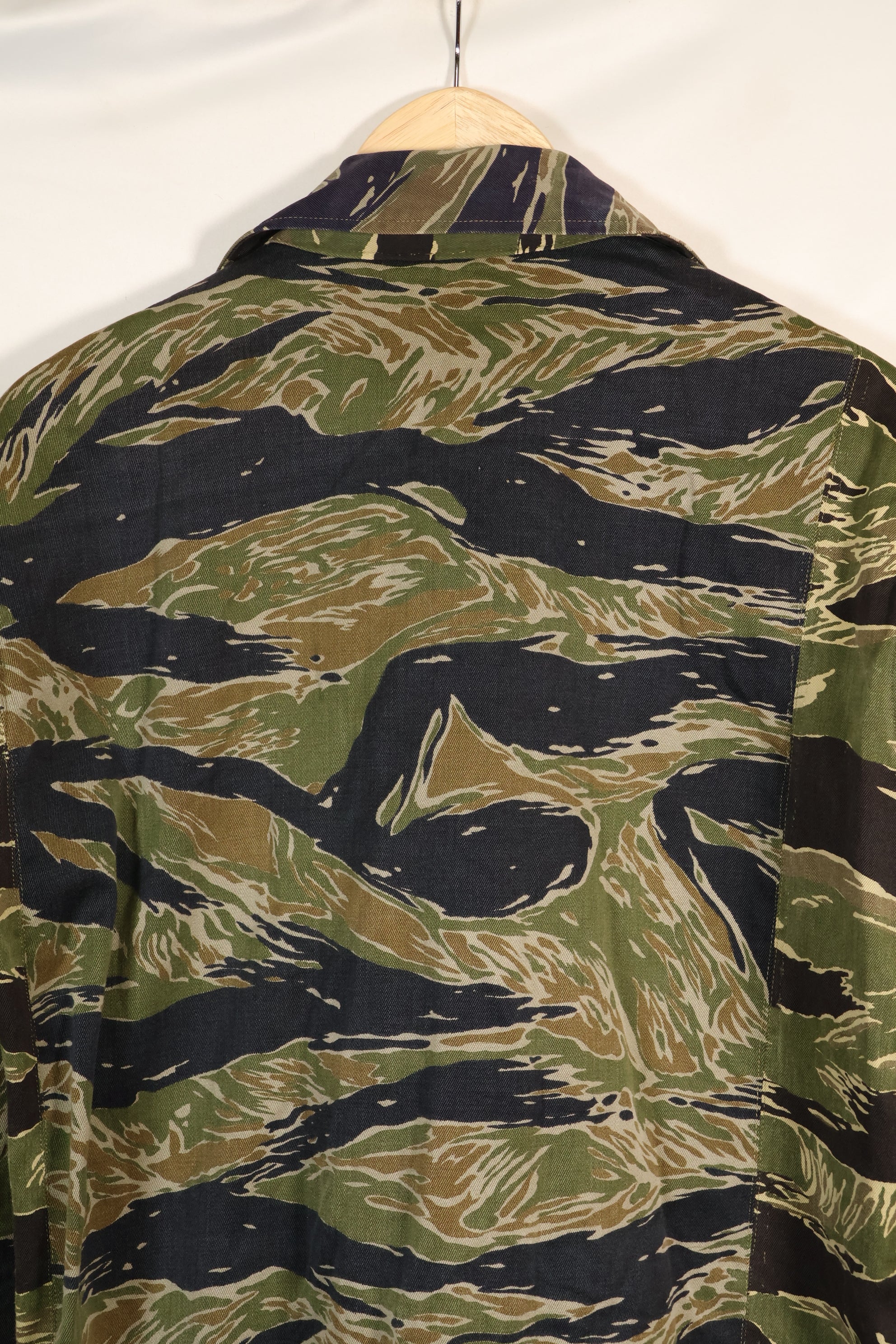 1960's Japanese made Silver Tiger Shirt Asian Cut with separate fabric size modification, used.