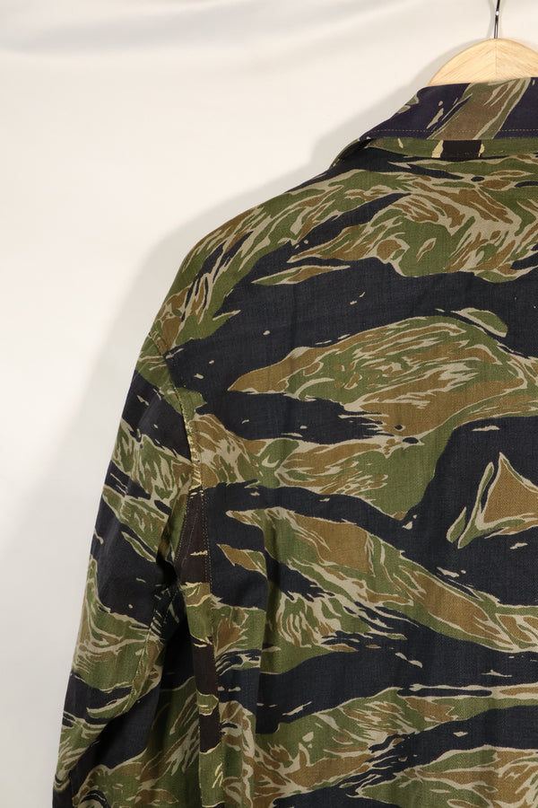 1960's Japanese made Silver Tiger Shirt Asian Cut with separate fabric size modification, used.