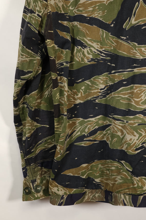 1960's Japanese made Silver Tiger Shirt Asian Cut with separate fabric size modification, used.
