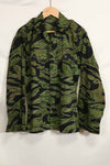 1968 4th Model VNMC Tiger Stripe Shirt, almost never used, size A-3