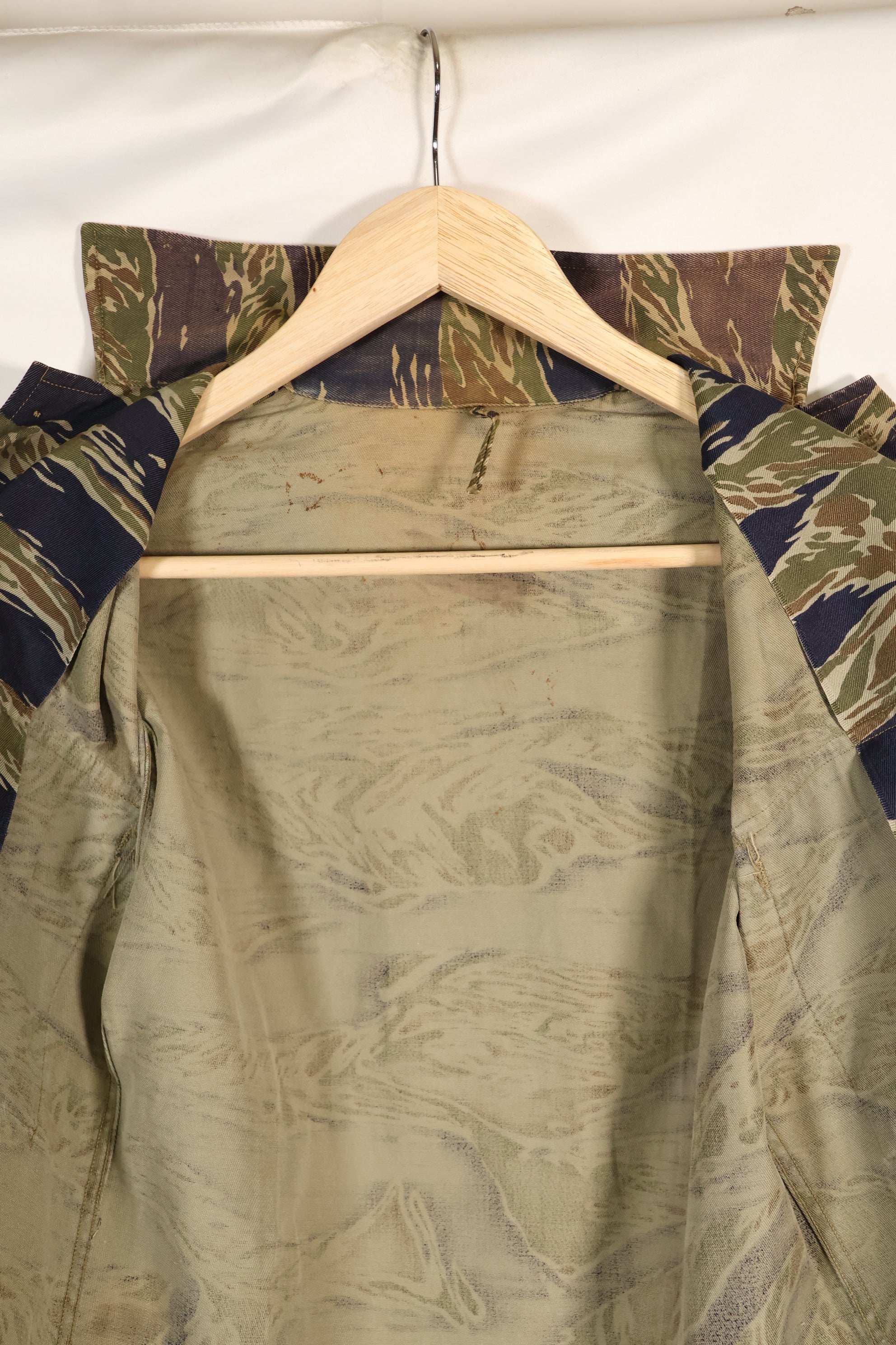 1960's semi Japanese silver tiger shirt, Asian cut, little fading, used.