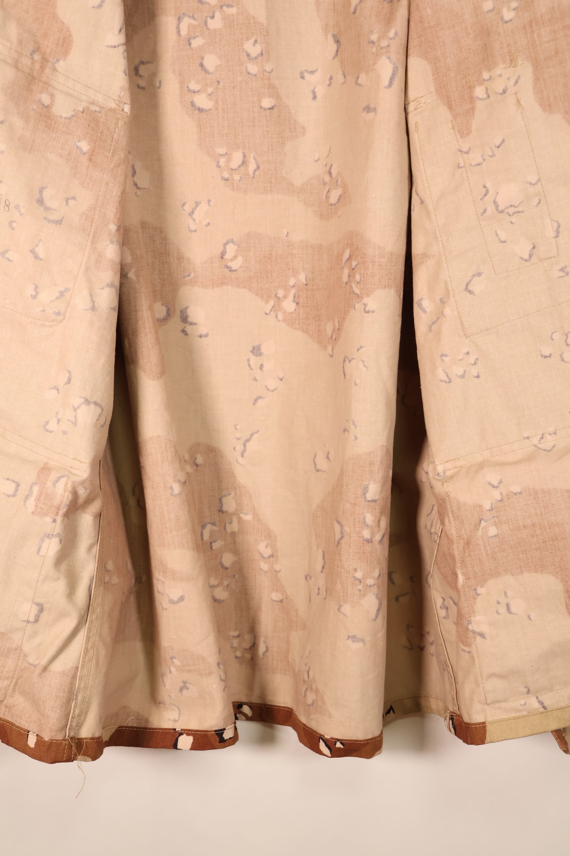 1990 Contract, M-S, 6C Desert Pattern, Chocolate Chip Camo Jacket, Late Model, Used, Grade B