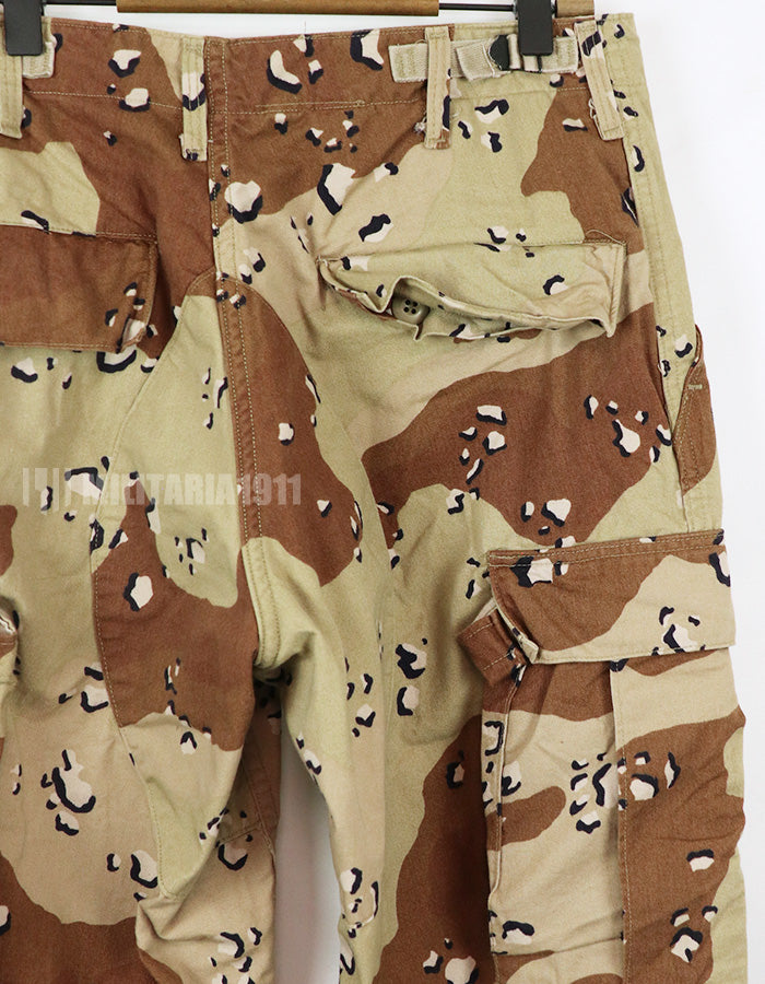 Original U.S. Army chocolate chip desert camouflage pants, good condition.