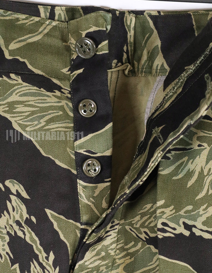 Authenticity unknown Real fabric Okinawa CISO Tiger Tiger stripe fatigues pants in good condition