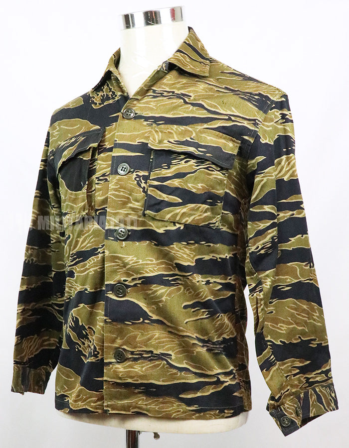 Real Gold Tiger Stripe Asian Cut Almost Unused Tiger Stripe Shirt